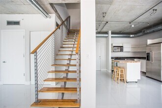 690 SW 1st Ct, Unit PHI20 in Miami, FL - Foto de edificio - Building Photo