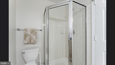 11709 Karbon Hill Ct-Unit -609A in Reston, VA - Building Photo - Building Photo