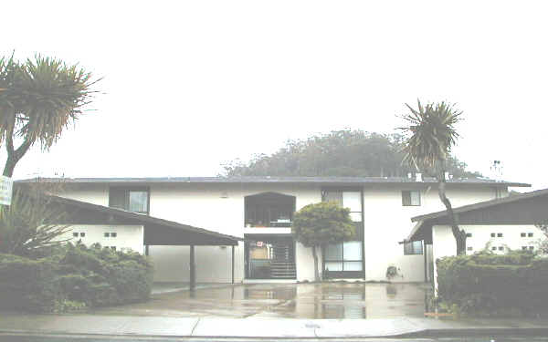 5630 San Diego St in El Cerrito, CA - Building Photo - Building Photo