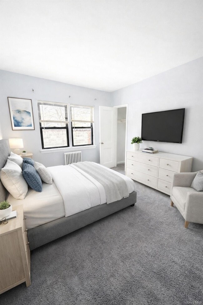 115 Long Beach Rd in Hempstead, NY - Building Photo - Building Photo