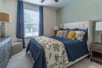 Reserve at Pinewood in Port Arthur, TX - Foto de edificio - Interior Photo