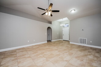 457 Regal Downs Cir in Winter Garden, FL - Building Photo - Building Photo