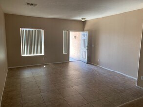 12438 W Jefferson St in Avondale, AZ - Building Photo - Building Photo