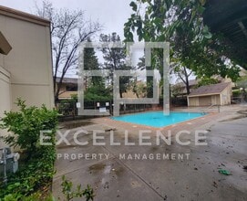 986 Kiely Blvd in Santa Clara, CA - Building Photo - Building Photo