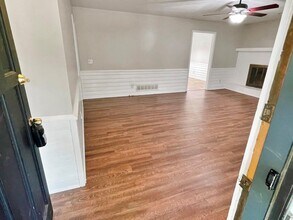 4561 Lost Mountain Dr in Powder Springs, GA - Building Photo - Building Photo