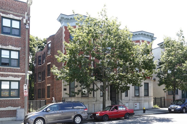 217-219 Columbia Rd in Dorchester, MA - Building Photo - Building Photo