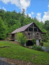 150 Joe English Rd in Erwin, TN - Building Photo - Building Photo