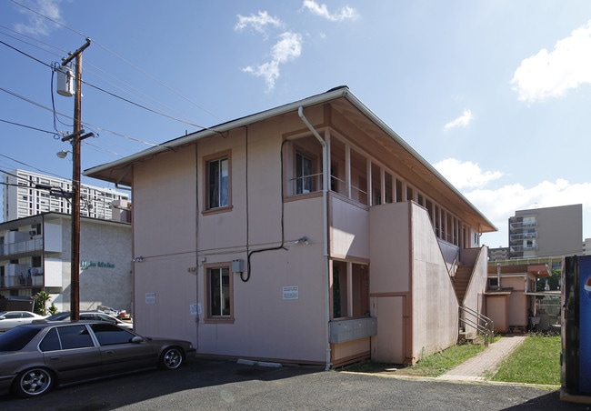 1125 Hassinger St in Honolulu, HI - Building Photo - Building Photo