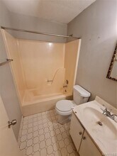 364 Yesterhouse Dr in Montgomery, AL - Building Photo - Building Photo