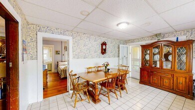 40 E Grand Ave in Old Orchard Beach, ME - Building Photo - Building Photo