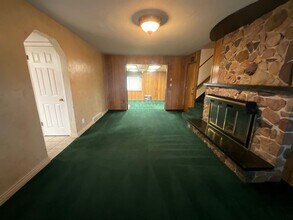 5859 S 3500 W in Roy, UT - Building Photo - Building Photo