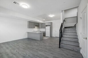 11808-11812 Hart St in North Hollywood, CA - Building Photo