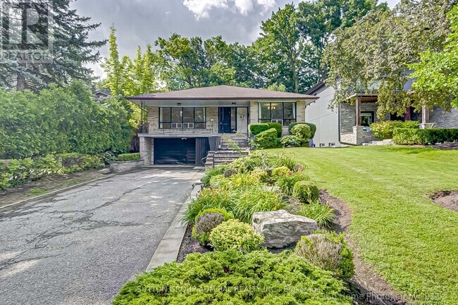 property at 47 Waterloo Ave