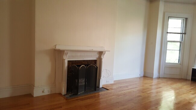 148 Marlborough St in Boston, MA - Building Photo - Building Photo
