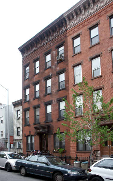 98 Java St in Brooklyn, NY - Building Photo - Building Photo