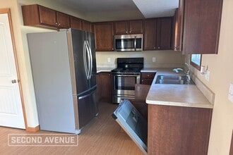 382 Station 44 Pl in Painesville, OH - Building Photo - Building Photo