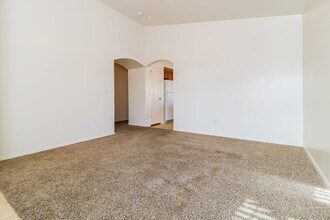 22332 W Lasso Ln in Buckeye, AZ - Foto de edificio - Building Photo