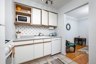1209 Island Dr in Ann Arbor, MI - Building Photo - Building Photo
