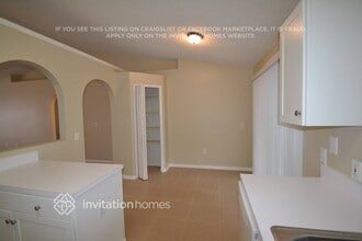 1759 Santee Ave in Deltona, FL - Foto de edificio - Building Photo