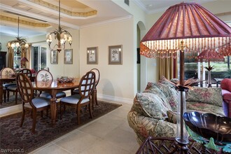 2605 Estrella Dr in Naples, FL - Foto de edificio - Building Photo