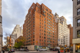 1235 Lexington Ave in New York, NY - Foto de edificio - Primary Photo