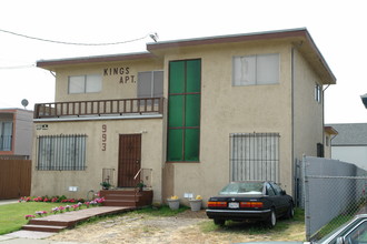 993 63rd St in Oakland, CA - Foto de edificio - Building Photo