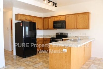 3500 Victoria Way in Farmington, NM - Building Photo - Building Photo