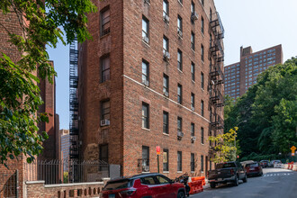 34 Hillside Ave in New York, NY - Foto de edificio - Primary Photo