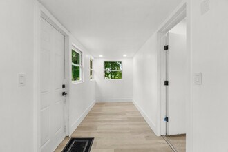 114 NW 10th Ave in Delray Beach, FL - Building Photo - Building Photo
