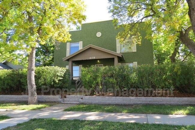 property at 608 4th Ave S