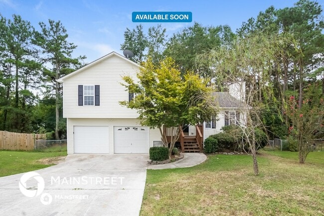 property at 444 River Trace Dr