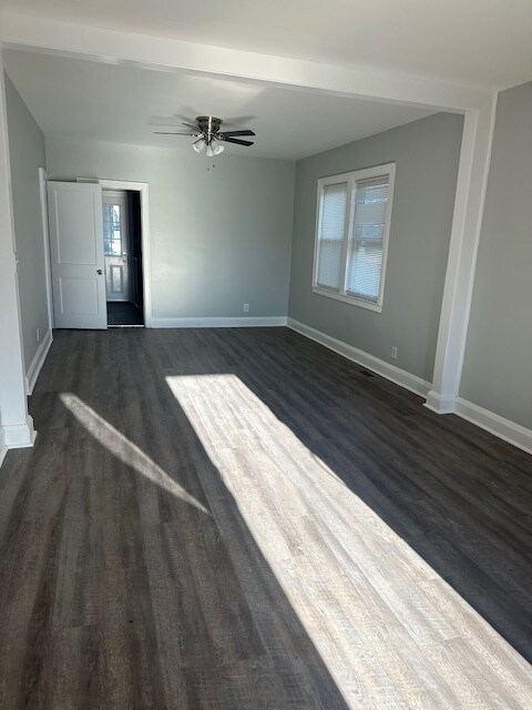 1955 Walnut Ave in Dundalk, MD - Building Photo