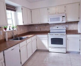 118 Georgian Park Dr in Jupiter, FL - Building Photo - Building Photo