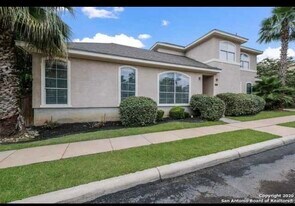 6717 Biscay Bay in San Antonio, TX - Building Photo