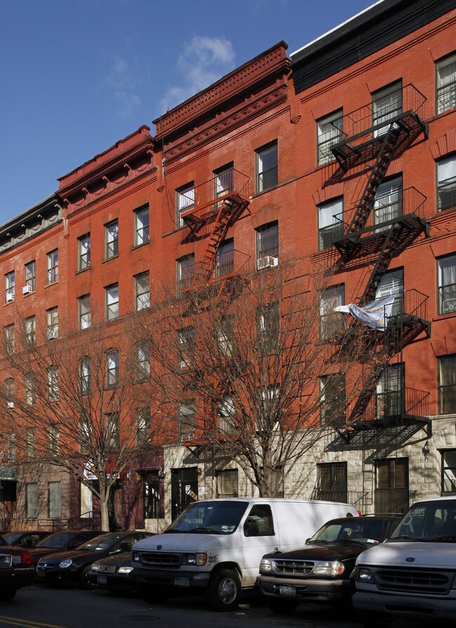 243 W 135th St in New York, NY - Building Photo - Building Photo