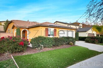 34142 Dianthus Ln in Lake Elsinore, CA - Building Photo - Building Photo