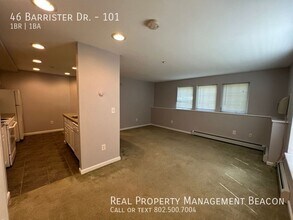 46 Barrister Dr in Hartford, VT - Building Photo - Building Photo