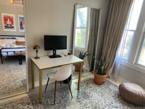 2732 S Bonfield St in Chicago, IL - Foto de edificio - Building Photo