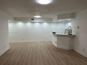 9166 W Atlantic Blvd in Coral Springs, FL - Building Photo - Building Photo