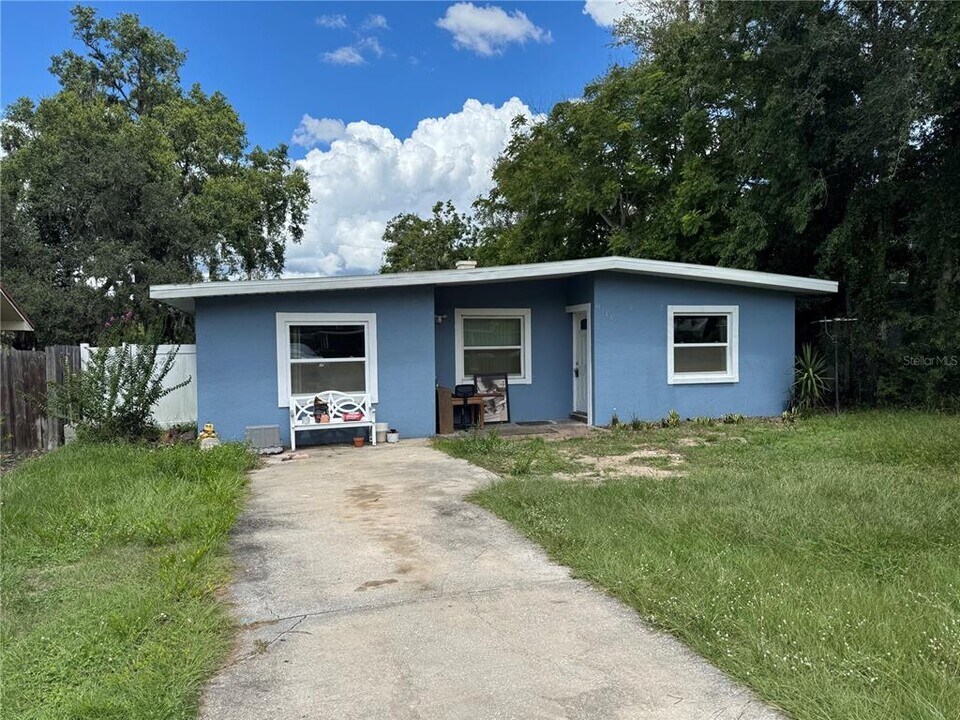 1144 Linden St in Clermont, FL - Building Photo
