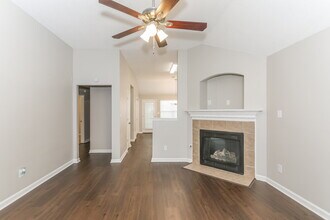 2775 Maggie Woods Ln in Arlington, TN - Building Photo - Building Photo