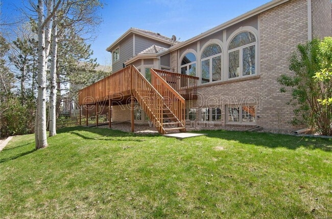 property at 9616 E Maplewood Cir