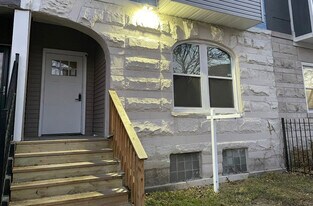 4505 W Congress Pkwy in Chicago, IL - Building Photo