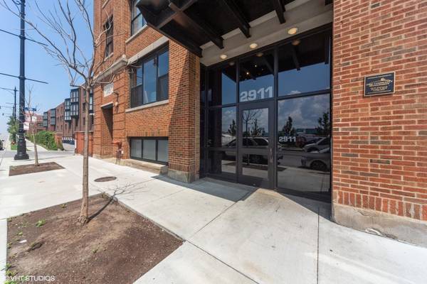 2911 N Western Ave in Chicago, IL - Building Photo - Building Photo