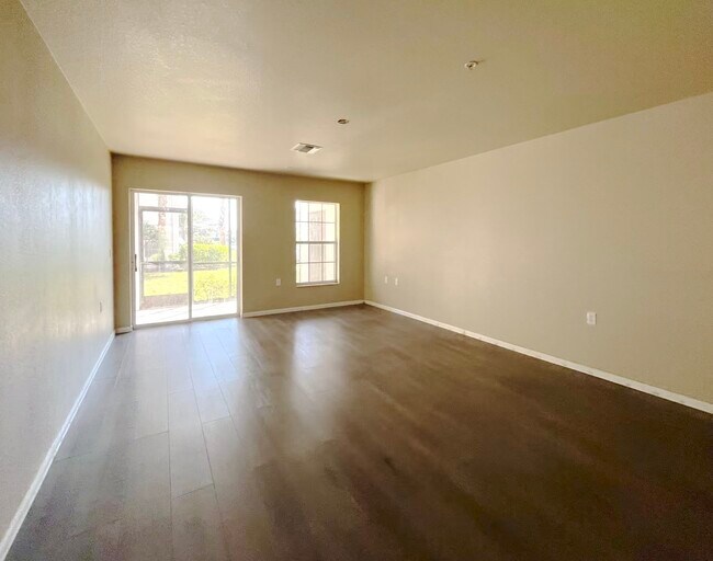 9063 Gervais Cir in Naples, FL - Building Photo - Building Photo