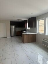 524 56th St in West New York, NJ - Building Photo - Building Photo