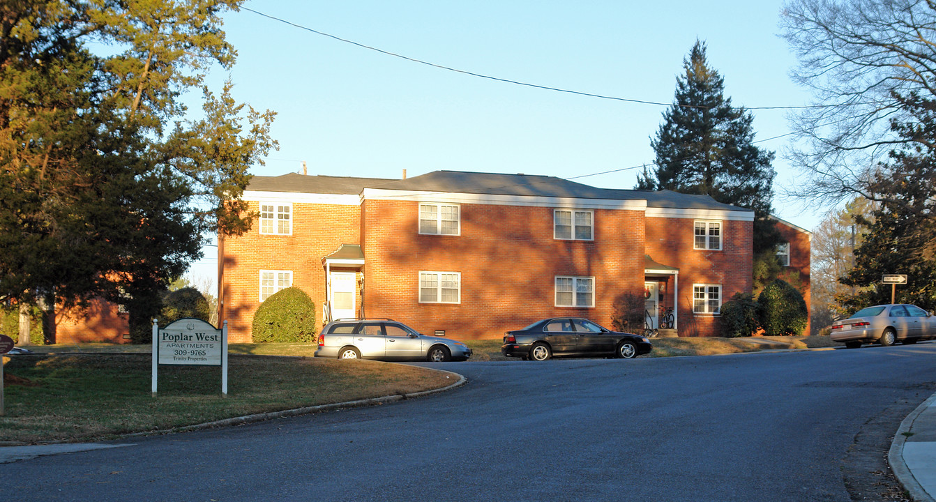 Poplar West Apartments in Durham, NC - Building Photo