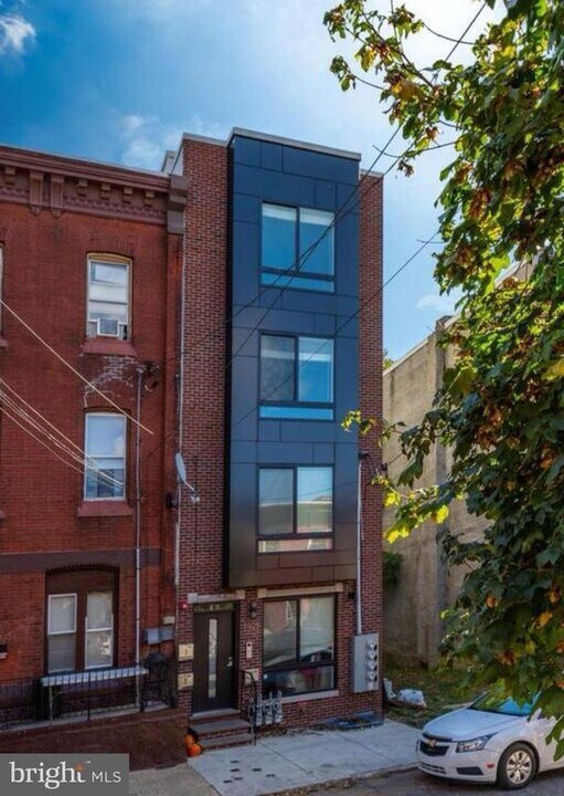 1925 N Marshall St in Philadelphia, PA - Foto de edificio