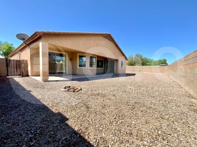 property at 11566 W Stone Mound Dr