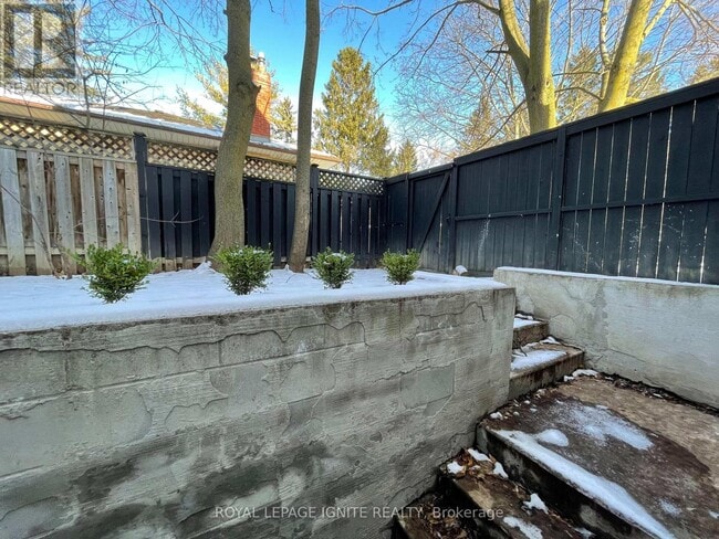 30 Watson St in Toronto, ON - Building Photo - Building Photo